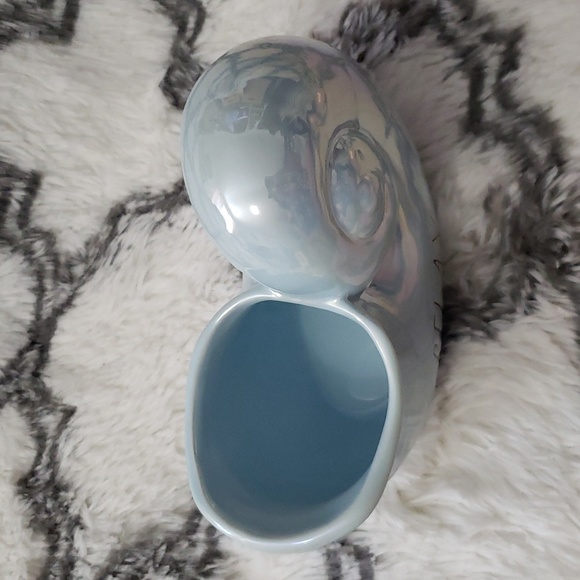 Rae Dunn Shell - Picture 7 of 8